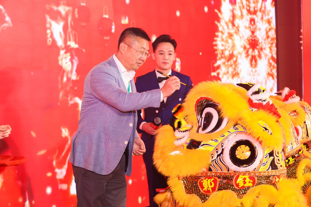 2024年终总结大会集市14